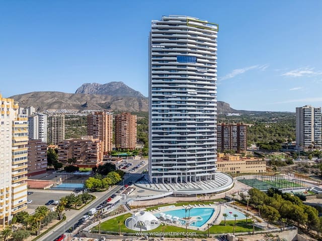 4 makuuhuone Kattohuoneisto myytävänä paikassa Benidorm mukana uima-altaan 
autotalli - 1 600 000 € (Ref: 9583112)