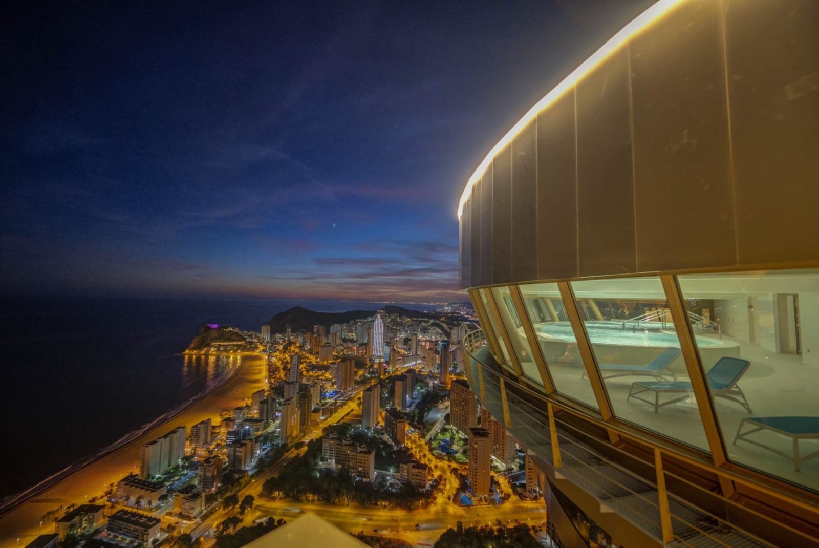 2 sovrum Lägenhet till salu i Benidorm med garage - 560 000 € (Ref: 9591636)