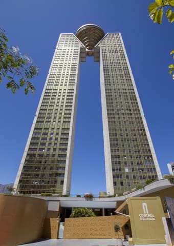 2 sovrum Lägenhet till salu i Playa Poniente, Benidorm med garage - 560 000 € (Ref: 9591636)