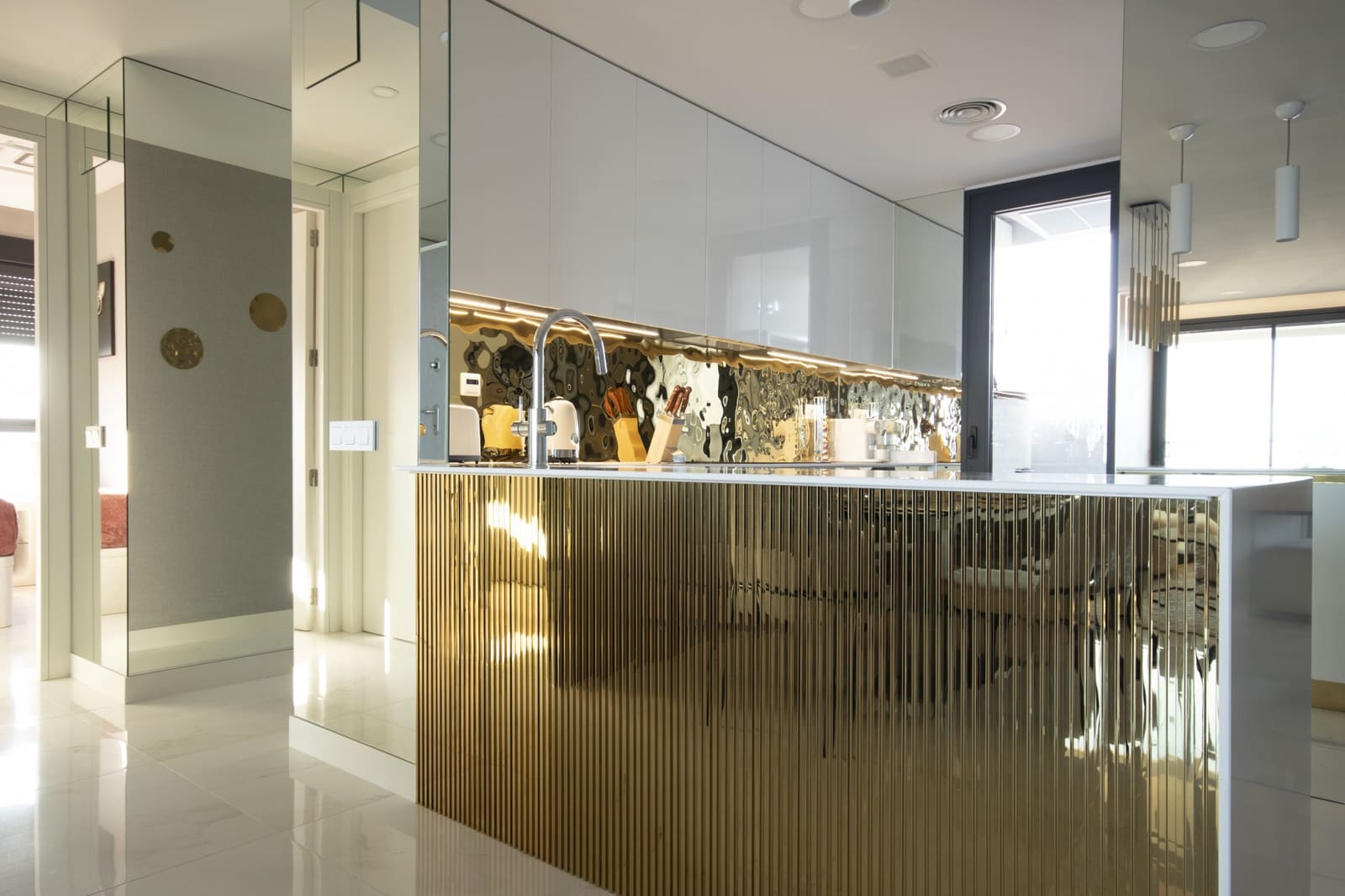 Apartamento de 3 habitaciones en Benidorm en venta con piscina garaje - 850.000 € (Ref: 9591638)