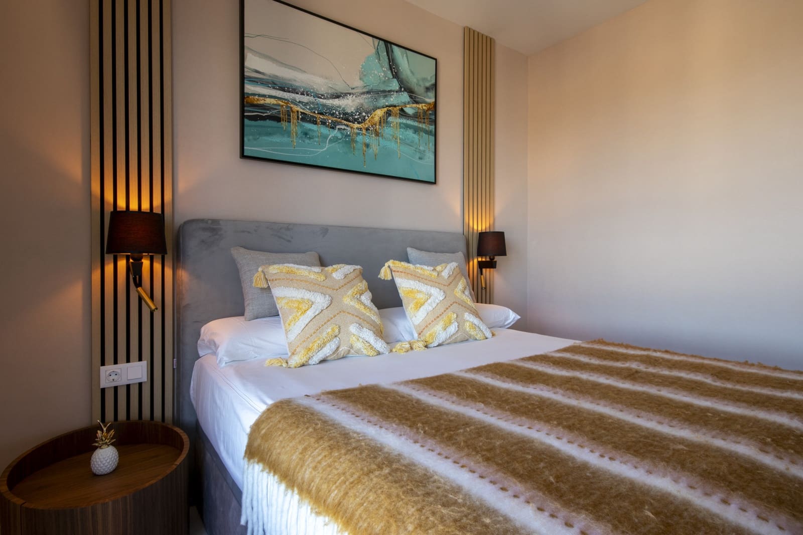 Apartamento de 3 habitaciones en Benidorm en venta con piscina garaje - 850.000 € (Ref: 9591638)