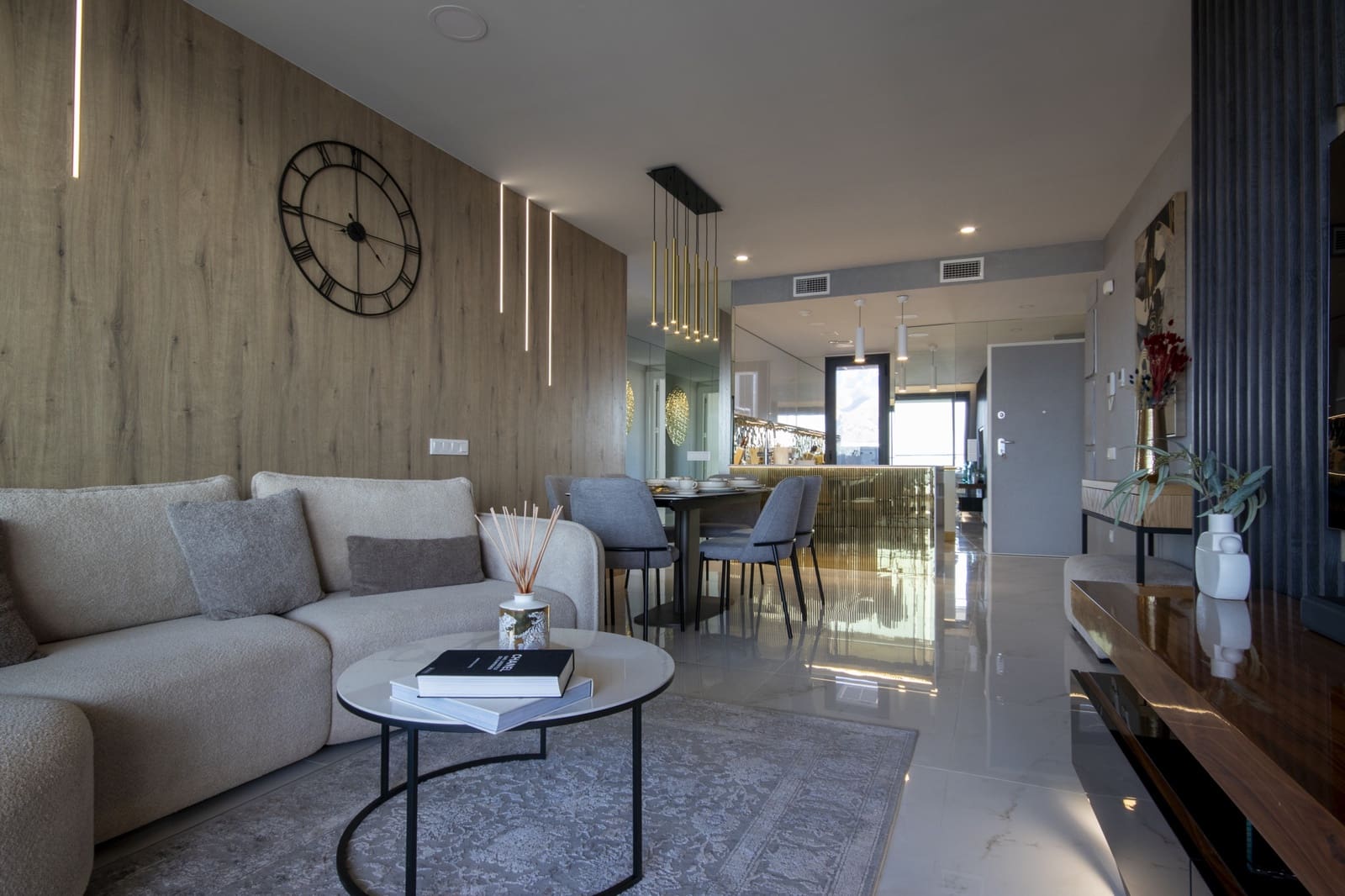 Apartamento de 3 habitaciones en Benidorm en venta con piscina garaje - 850.000 € (Ref: 9591638)