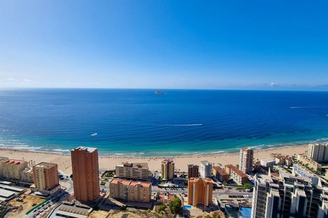 3 makuuhuone Huoneisto myytävänä paikassa Benidorm mukana uima-altaan 
autotalli - 850 000 € (Ref: 9591638)