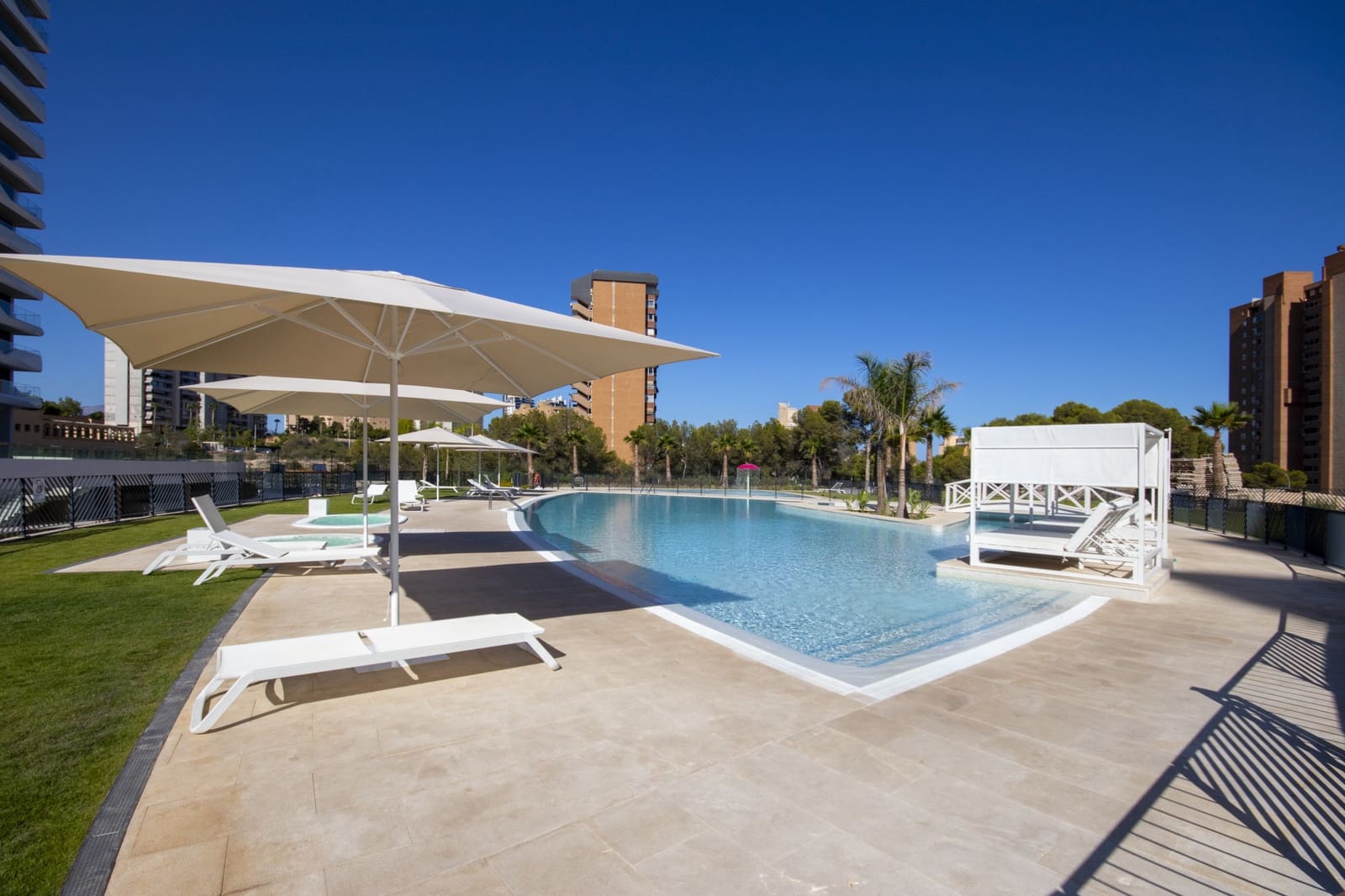 3 makuuhuone Huoneisto myytävänä paikassa Benidorm mukana uima-altaan 
autotalli - 850 000 € (Ref: 9591638)