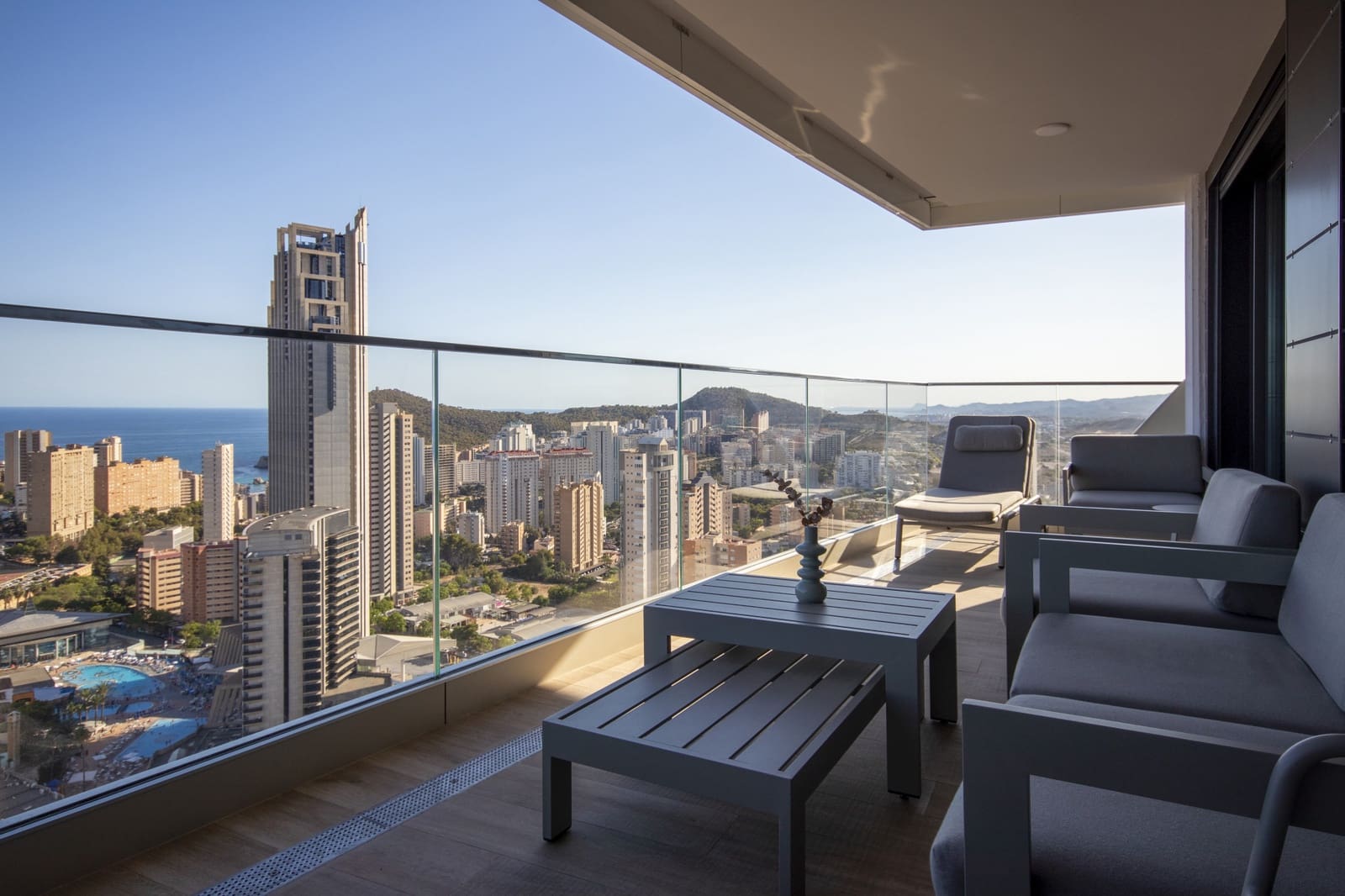 3 makuuhuone Huoneisto myytävänä paikassa Benidorm mukana uima-altaan 
autotalli - 850 000 € (Ref: 9591638)
