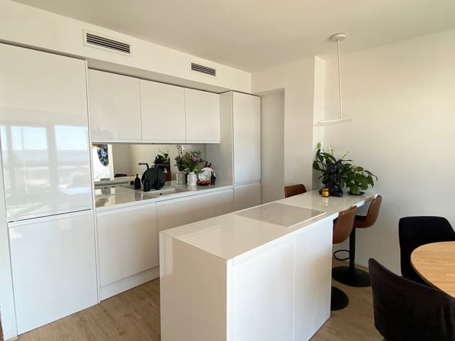 4 camera da letto Attico in vendita in Alicante città con garage - 850.000 € (Rif: 9591640)