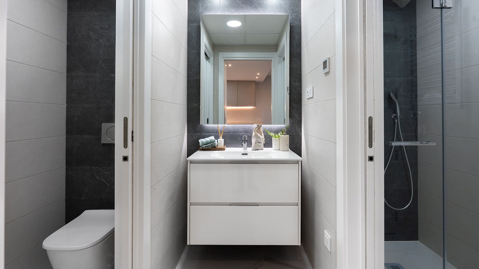 2 slaapkamer Appartement te koop in Torrevieja met zwembad garage - € 276.000 (Ref: 9591642)