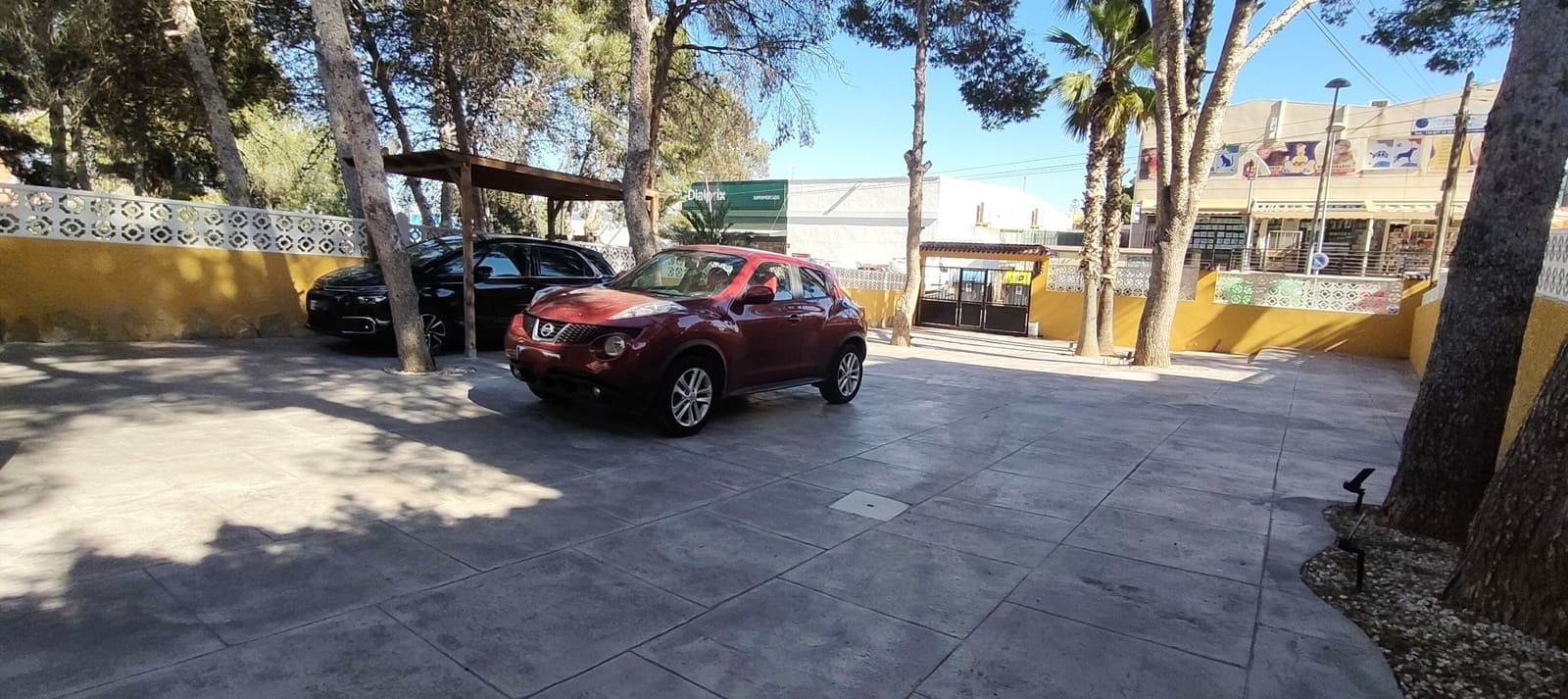 4 chambre Villa/Maison Semi-Mitoyenne à vendre à Orihuela Costa avec piscine - 449 000 € (Ref: 9659663)
