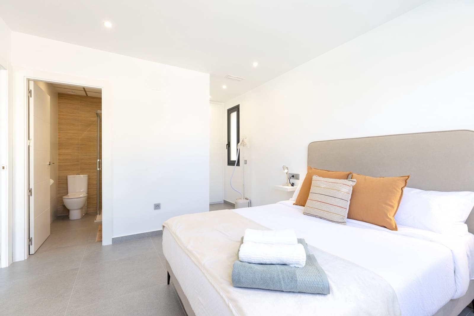 3 slaapkamer Villa te koop in Algorfa met zwembad garage - € 549.900 (Ref: 9659664)