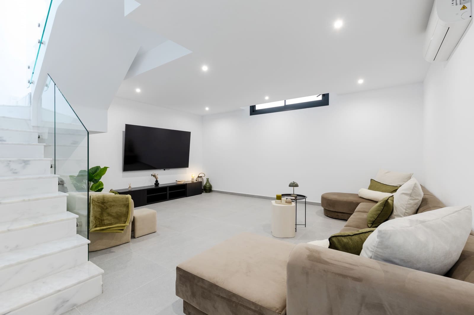 3 slaapkamer Villa te koop in Algorfa met zwembad garage - € 549.900 (Ref: 9659664)