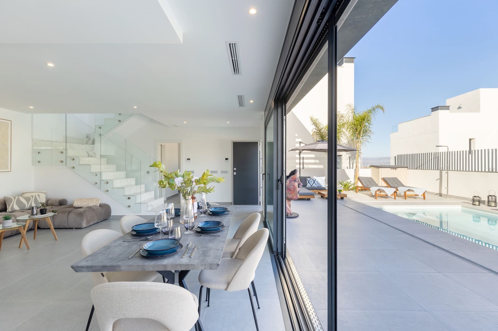 3 slaapkamer Villa te koop in Algorfa met zwembad garage - € 549.900 (Ref: 9659664)