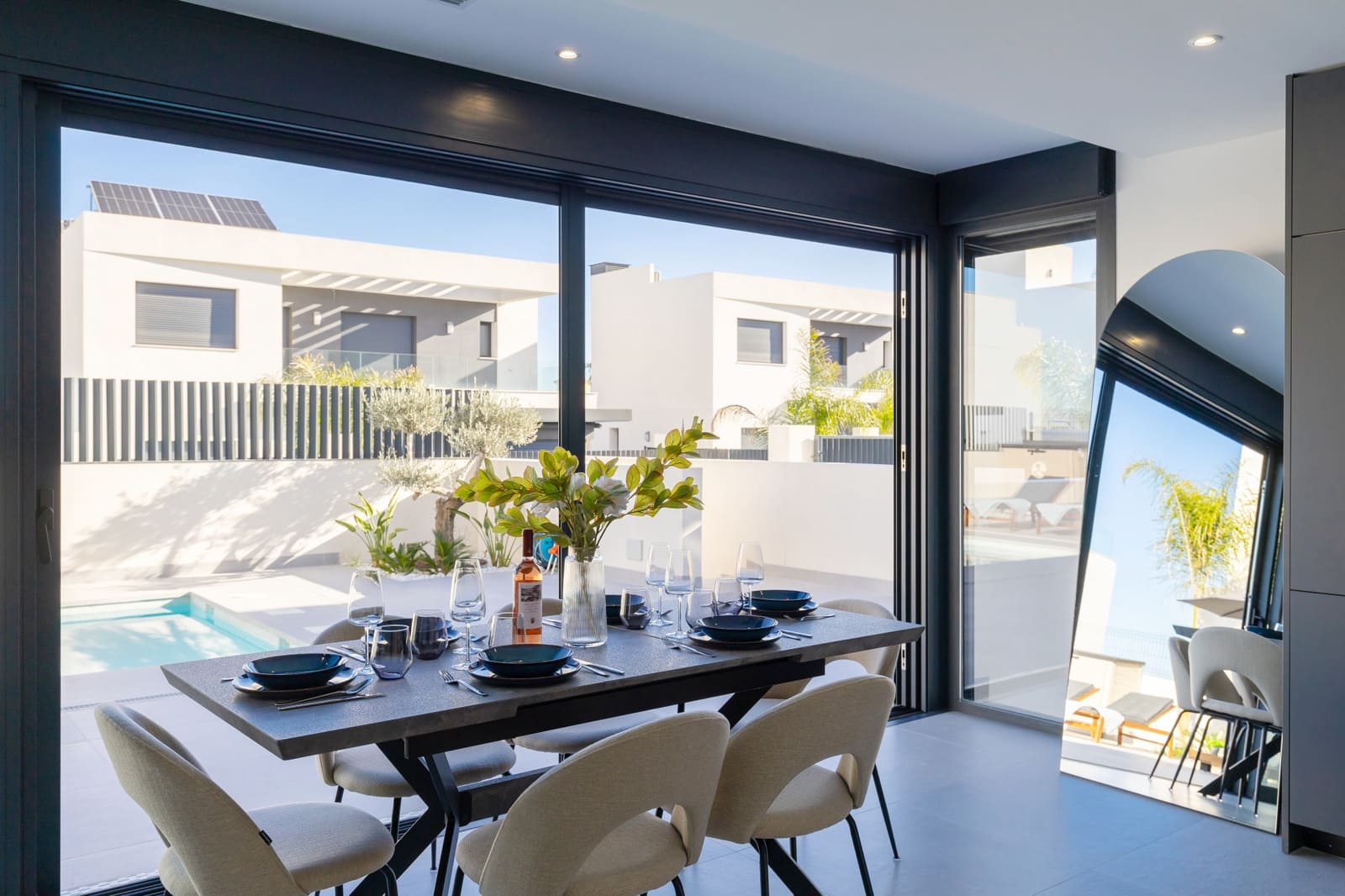 3 slaapkamer Villa te koop in Algorfa met zwembad garage - € 549.900 (Ref: 9659664)