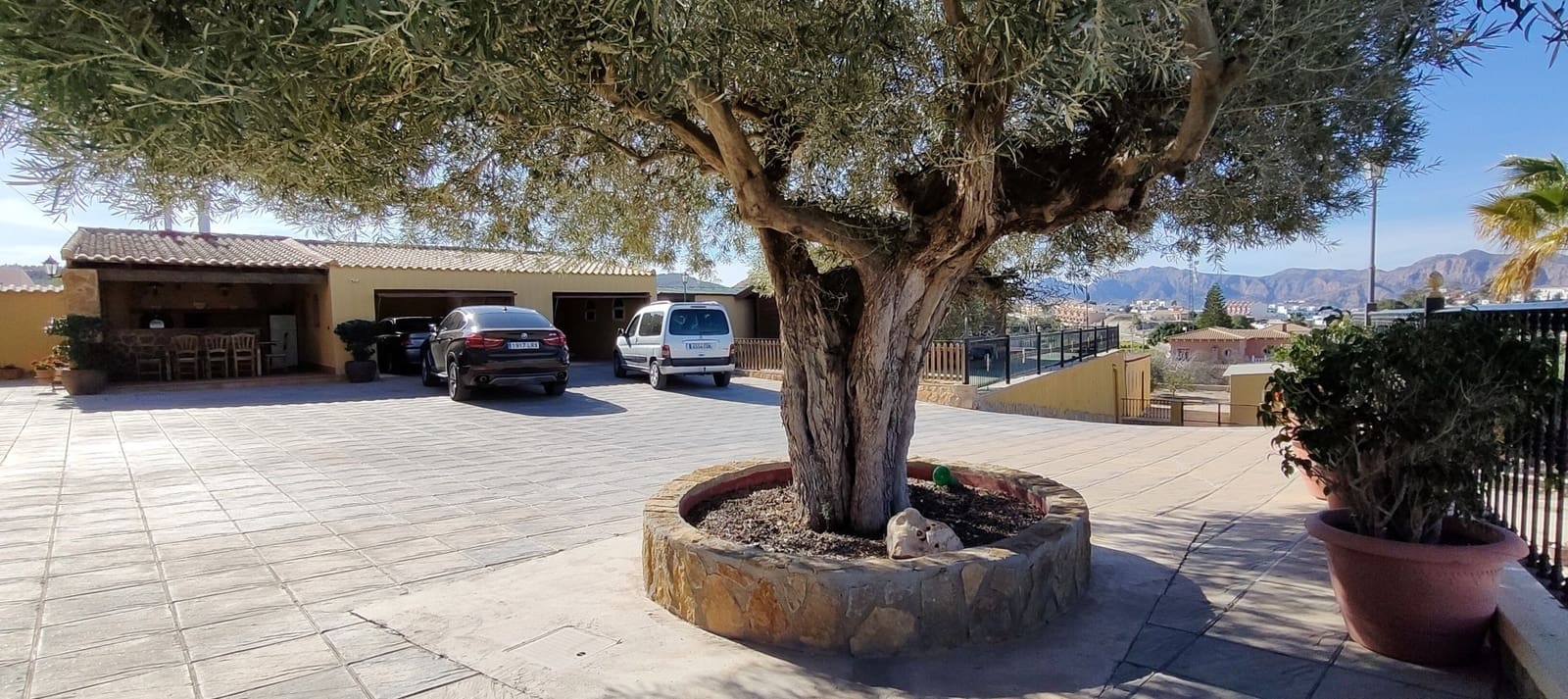 Finca/Casa Rural de 4 habitaciones en Bigastro en venta con piscina garaje - 459.000 € (Ref: 9659666)