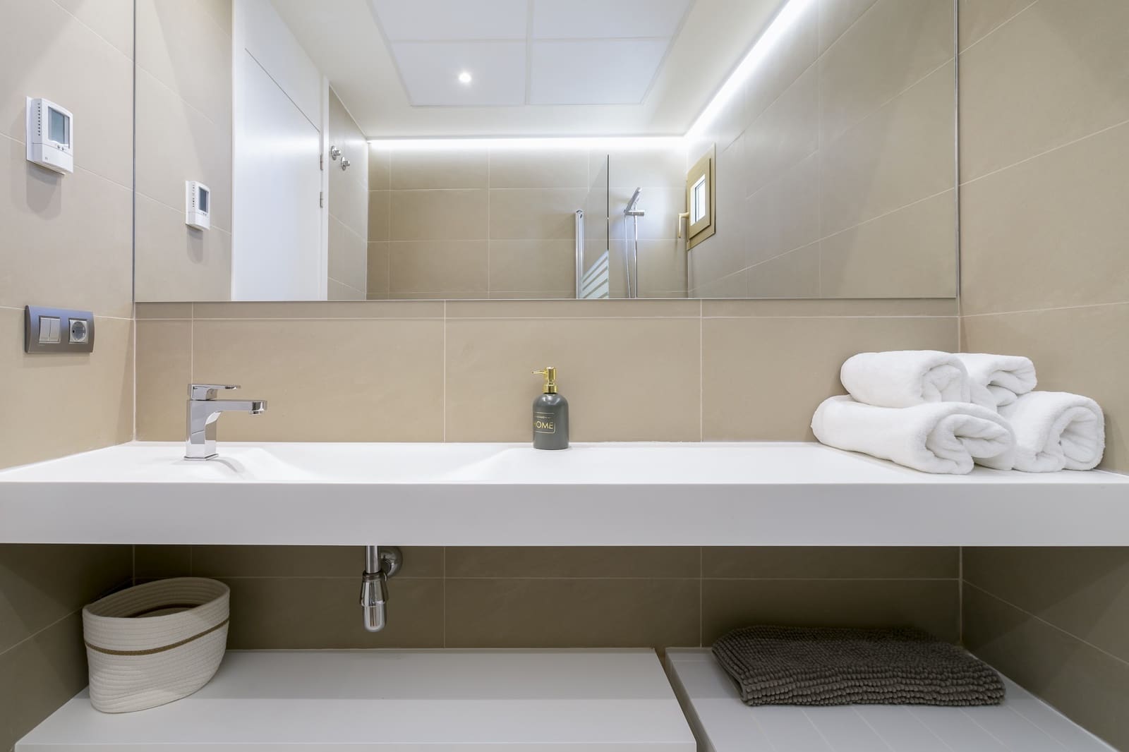 2 slaapkamer Appartement te koop in Benidorm met zwembad garage - € 625.000 (Ref: 9674569)