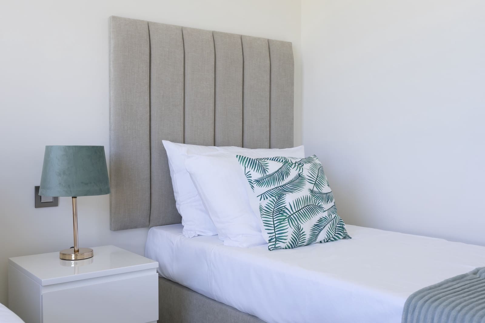 2 bedroom Apartment for sale in Benidorm with pool garage - € 625,000 (Ref: 9674569)