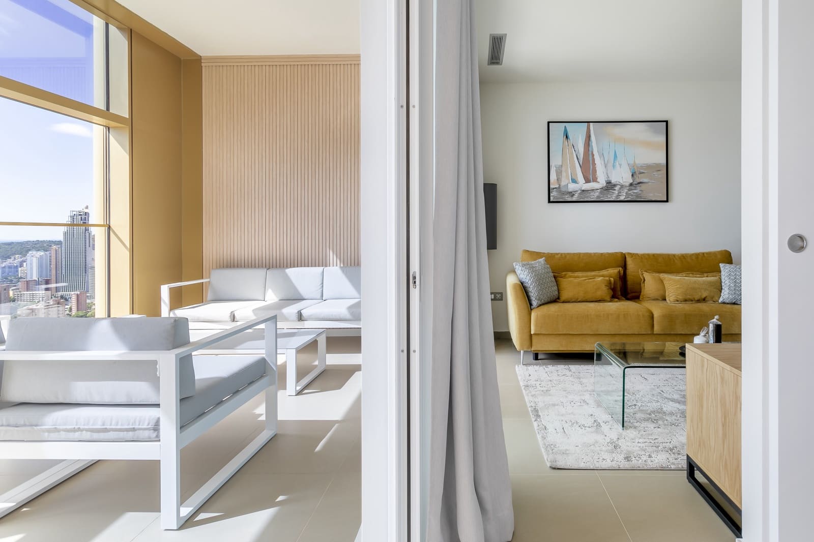 2 bedroom Apartment for sale in Benidorm with pool garage - € 625,000 (Ref: 9674569)