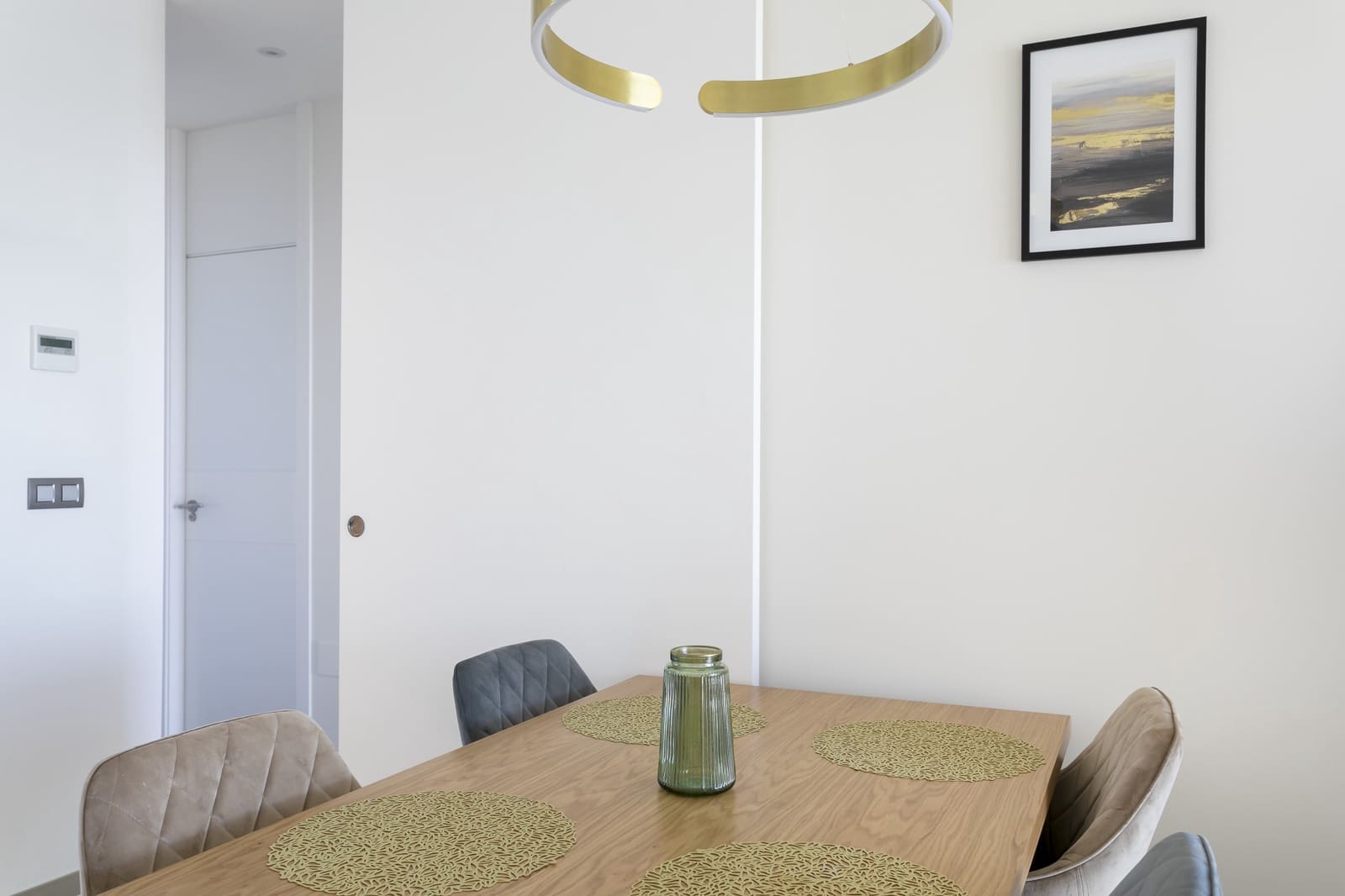 2 bedroom Apartment for sale in Benidorm with pool garage - € 625,000 (Ref: 9674569)