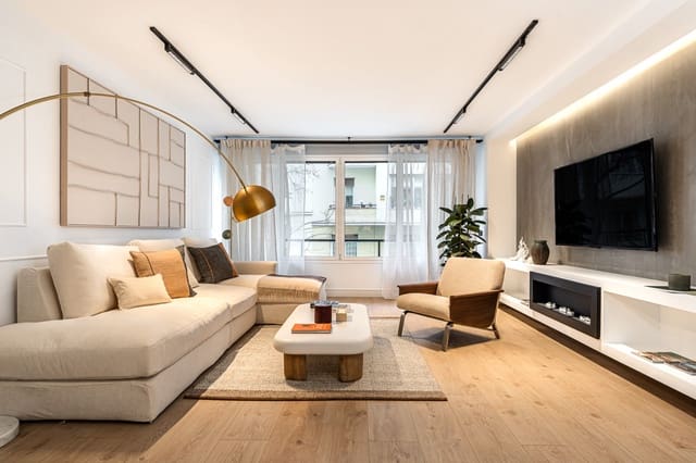 2 soveværelse Lejlighed til salg i Madrid by med garage - € 1.840.000 (Ref: 9704983)
