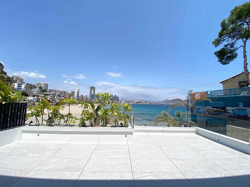 4 quarto Penthouse para venda em Benidorm com piscina garagem - 1 650 000 € (Ref: 9712415)