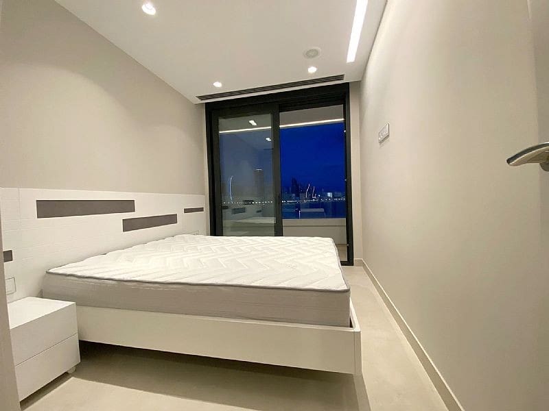 4 quarto Penthouse para venda em Benidorm com piscina garagem - 1 650 000 € (Ref: 9712415)
