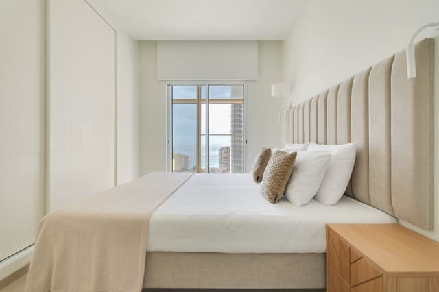 2 sypialnia Apartament na sprzedaż w Benidorm z basenem garażem - 399 000 € (Ref: 9797388)