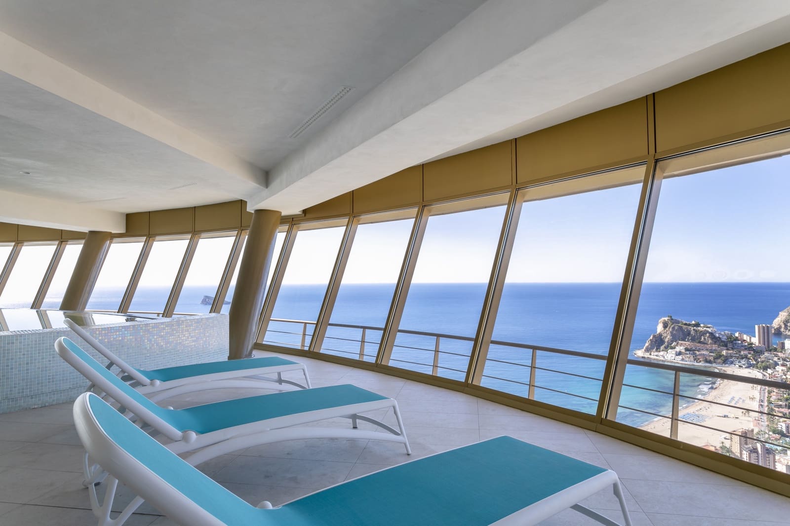 2 chambre Appartement à vendre à Benidorm avec piscine garage - 399 000 € (Ref: 9797388)