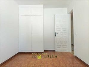 5 soverom Villa til salgs i Tamarit med garasje - € 459 000 (Ref: 5954773)