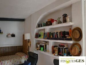 2 bedroom Finca/Country House for sale in Montblanc with pool - € 159,000 (Ref: 9827723)