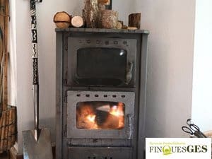 2 bedroom Finca/Country House for sale in Montblanc with pool - € 159,000 (Ref: 9827723)