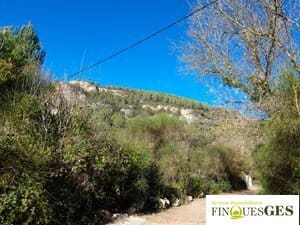 2 bedroom Finca/Country House for sale in Montblanc with pool - € 159,000 (Ref: 9827723)