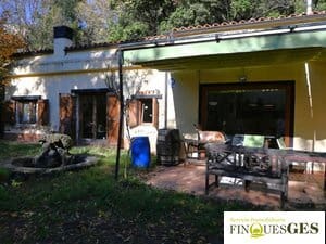 2 bedroom Finca/Country House for sale in Montblanc with pool - € 159,000 (Ref: 9827723)
