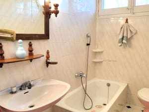 5 bedroom Villa for sale in Aiguamurcia with pool garage - € 430,000 (Ref: 9838590)