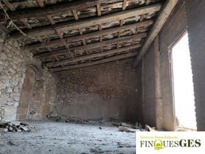 Finca/Country House for sale in Alcover with garage - € 99,900 (Ref: 9838608)