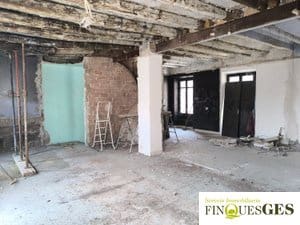 Finca/Country House for sale in Alcover with garage - € 99,900 (Ref: 9838608)