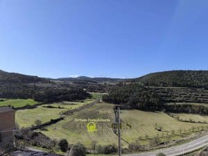 4 soveværelse Finca/Landehus til salg i Vallbona de les Monges med swimmingpool garage - € 110.000 (Ref: 9860743)