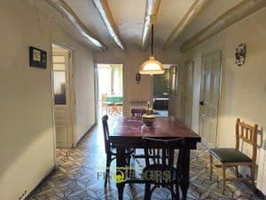 4 soveværelse Finca/Landehus til salg i Vallbona de les Monges med swimmingpool garage - € 110.000 (Ref: 9860743)