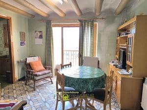 4 soveværelse Finca/Landehus til salg i Vallbona de les Monges med swimmingpool garage - € 110.000 (Ref: 9860743)