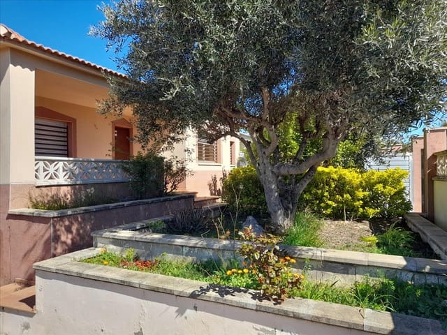 3 bedroom Townhouse for sale in Aiguamúrcia with garage - € 138,000 (Ref: 9895412)
