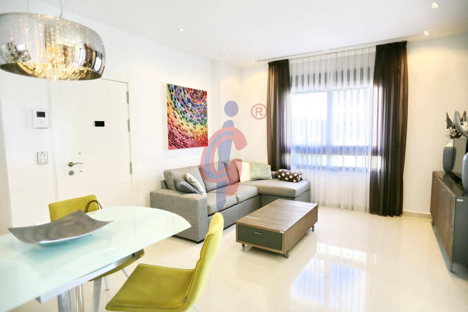 Apartamento de 3 habitaciones en Guardamar del Segura en venta con piscina garaje - 329.990 € (Ref: 10006373)