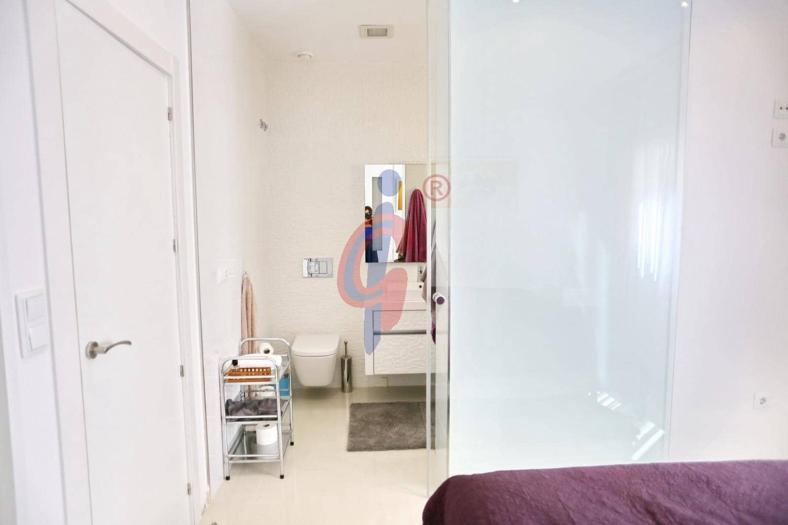 Apartamento de 3 habitaciones en Guardamar del Segura en venta con piscina garaje - 329.990 € (Ref: 10006373)