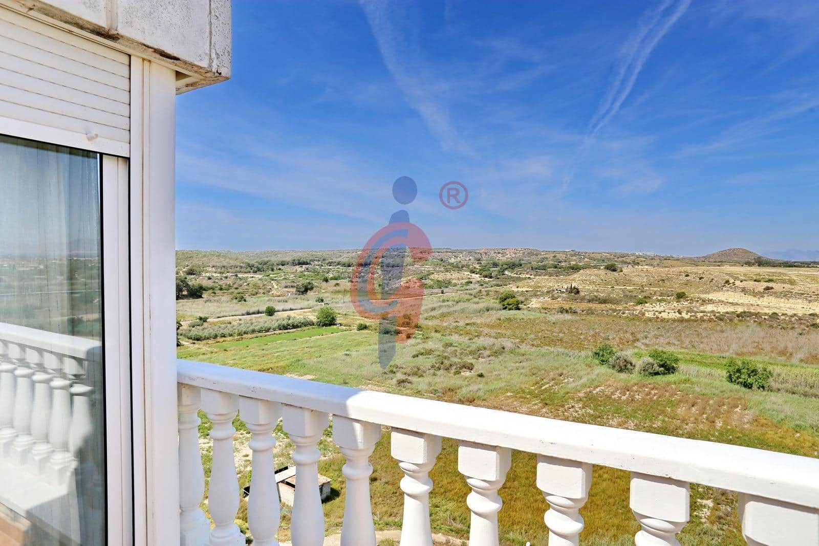 4 quarto Penthouse para arrendar em Guardamar del Segura com piscina garagem - 1 000 € (Ref: 10006374)