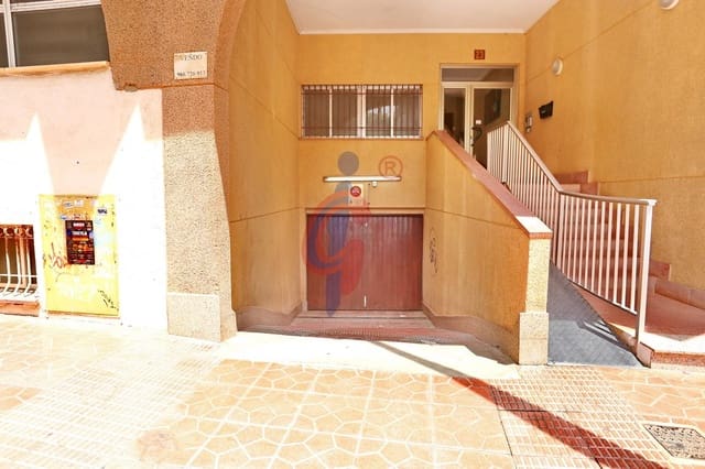 Garage da affittare in Las Viñas, Guardamar del Segura - 120 € (Rif: 10013442)