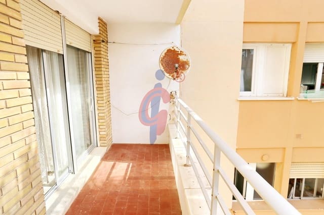 2 bedroom Flat for sale in Guardamar Playa, Guardamar del Segura - € 124,900 (Ref: 10021024)
