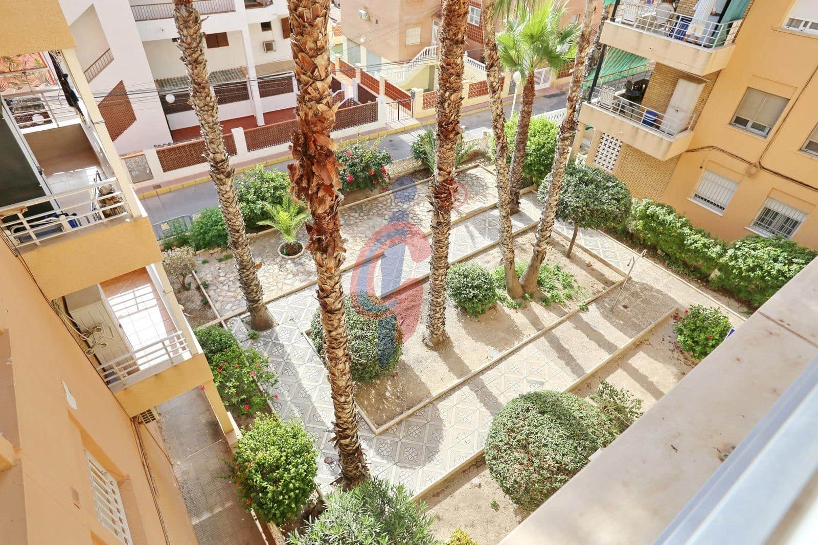 2 bedroom Flat for sale in Guardamar del Segura - € 124,900 (Ref: 10021024)