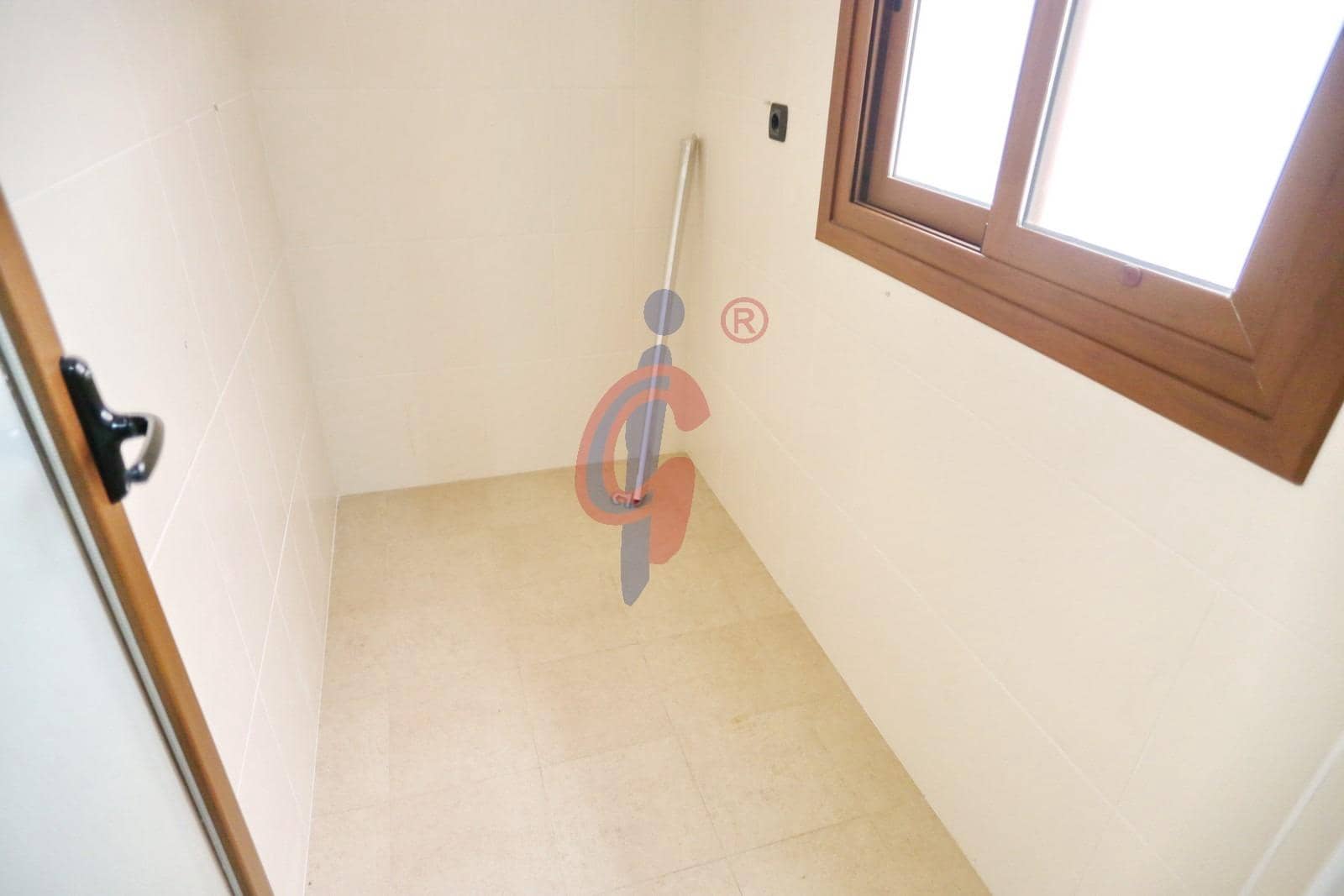 Appartement de 2 chambres à louer à Guardamar del Segura avec piscine - 900 € (Ref: 10025833)