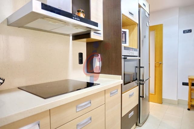 Appartement de 2 chambres à louer à Los Secanos, Guardamar del Segura avec piscine - 900 € (Ref: 10025833)