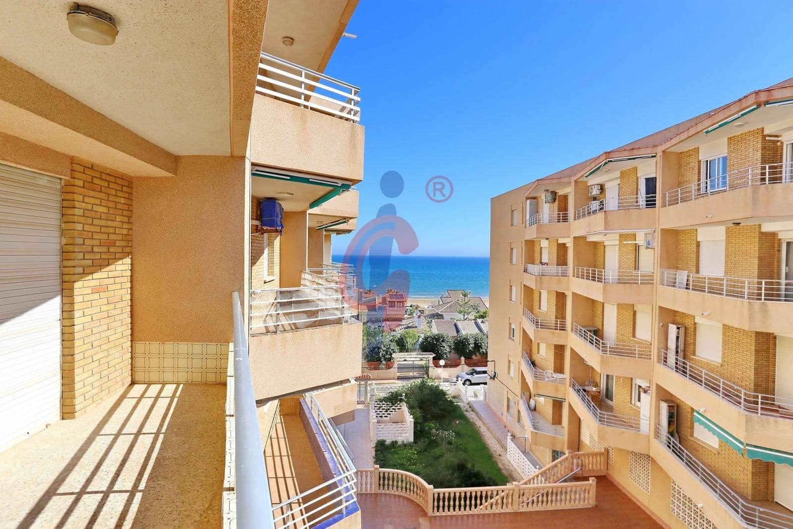2 makuuhuone Huoneisto myytävänä paikassa Guardamar del Segura - 199 900 € (Ref: 10032156)