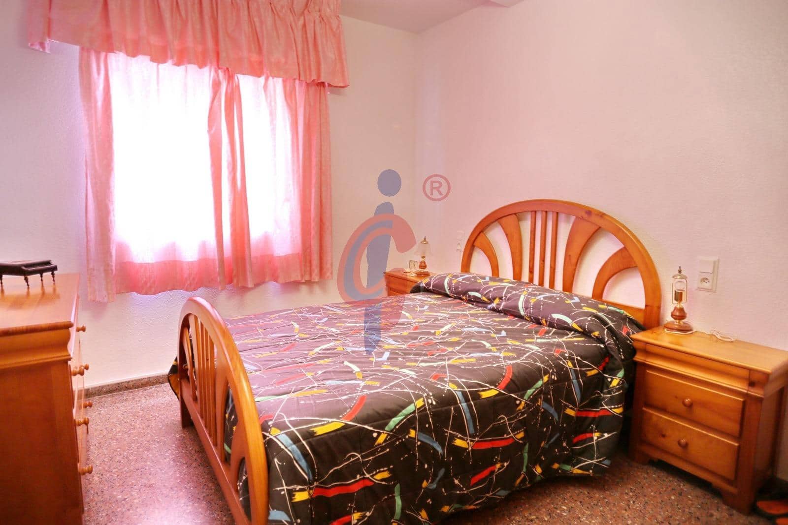 3 soveværelse Lejlighed til salg i Guardamar del Segura med garage - € 224.995 (Ref: 10033658)