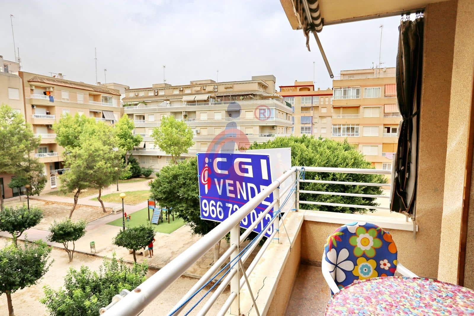 3 soveværelse Lejlighed til salg i Guardamar del Segura med garage - € 224.995 (Ref: 10033658)