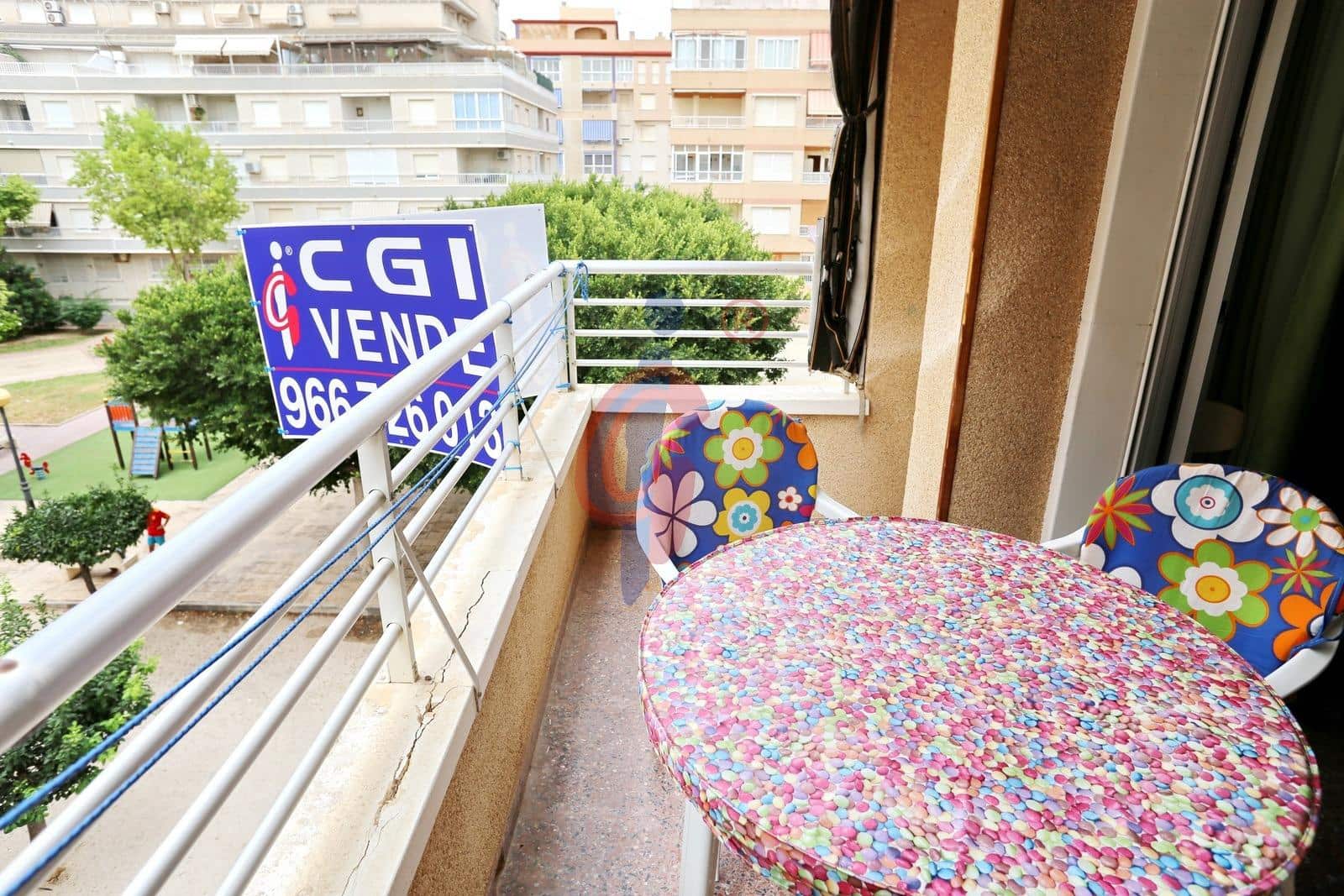 3 soveværelse Lejlighed til salg i Guardamar del Segura med garage - € 224.995 (Ref: 10033658)